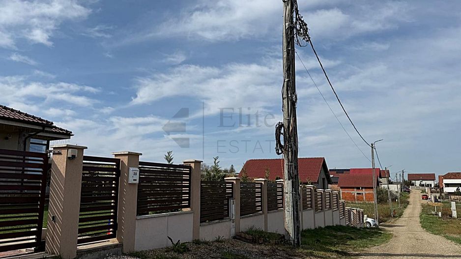 Teren intravilan 700 mp de vanzare in Paleu - Poză 1