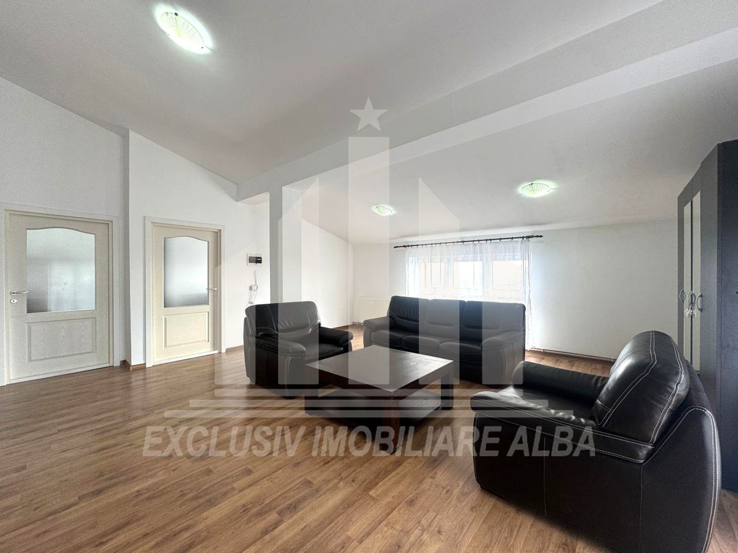 Apartament cu 3 camere | De inchiriat | 100 mp | Cetate - zona Schit - Poză 1