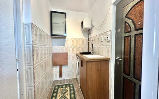 Cameră de cămin de închiriat – mobilată și utilată – Str. Înfrățirii - Poză 4