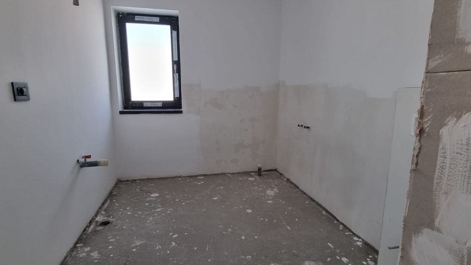 Vila impozanta, aspect deosebit, configuratie tip duplex, view, Brasov - Poză 18