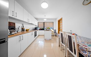 Duplex premium 136 mp utili cu gradina proprie si 2 parcari in Europa - Poză 3