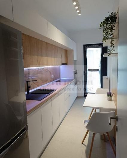 Apartament 2 camere • 70 mp • Silk District • 590 € - Poză 9