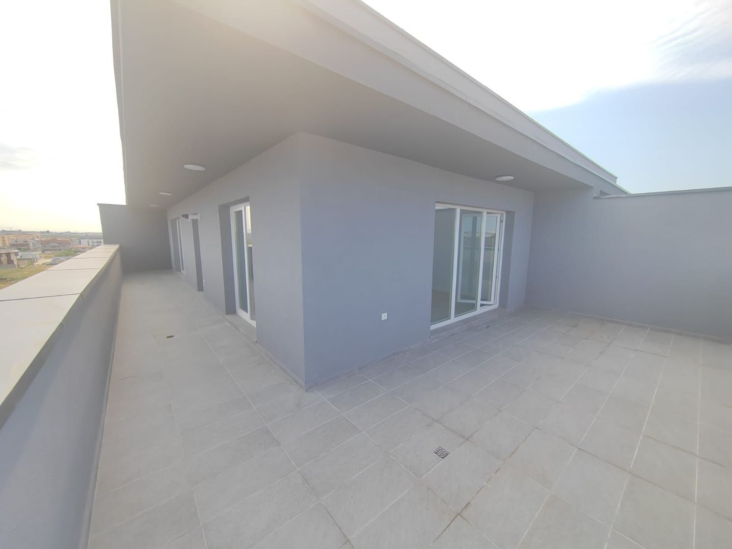 Titan,bloc nou,finalizat parcare subterana - Poză 1