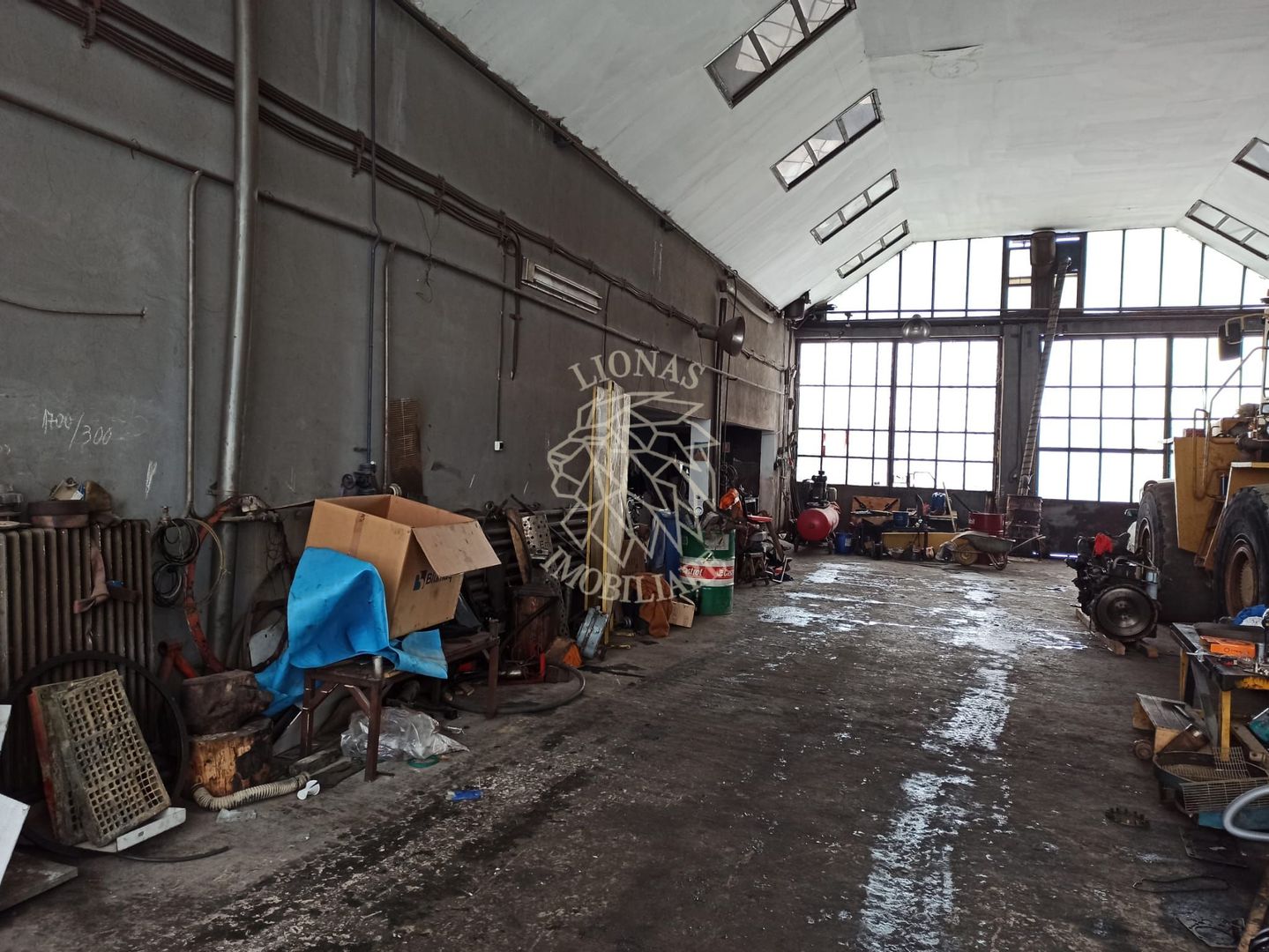 Hala industriala 250 mp+6 birouri-6 parcari-Zona Str. Libertatii - Poză 1