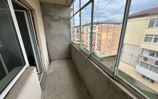 Apartament 3 camere, decomandat, 76mp, in zona Grui - Poză 21