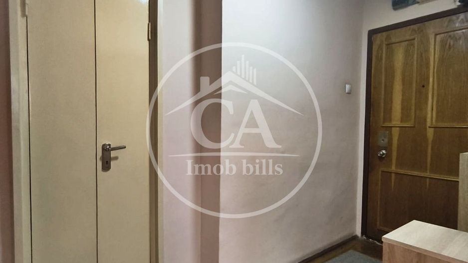 Apartament de vanzare cu 3 camere  in zona Centrala, Oradea - Poză 12