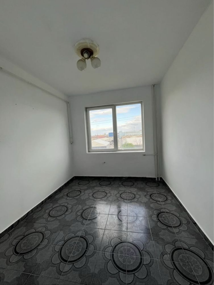 Apartament 2 camere, 50 mp – strada Cerna, etaj 3/4 - Poză 2
