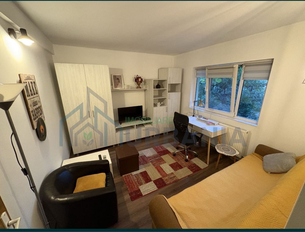 Casa cu 2 camere, curte și parcare, în zona Pod Bucium, Iași - Poză 2