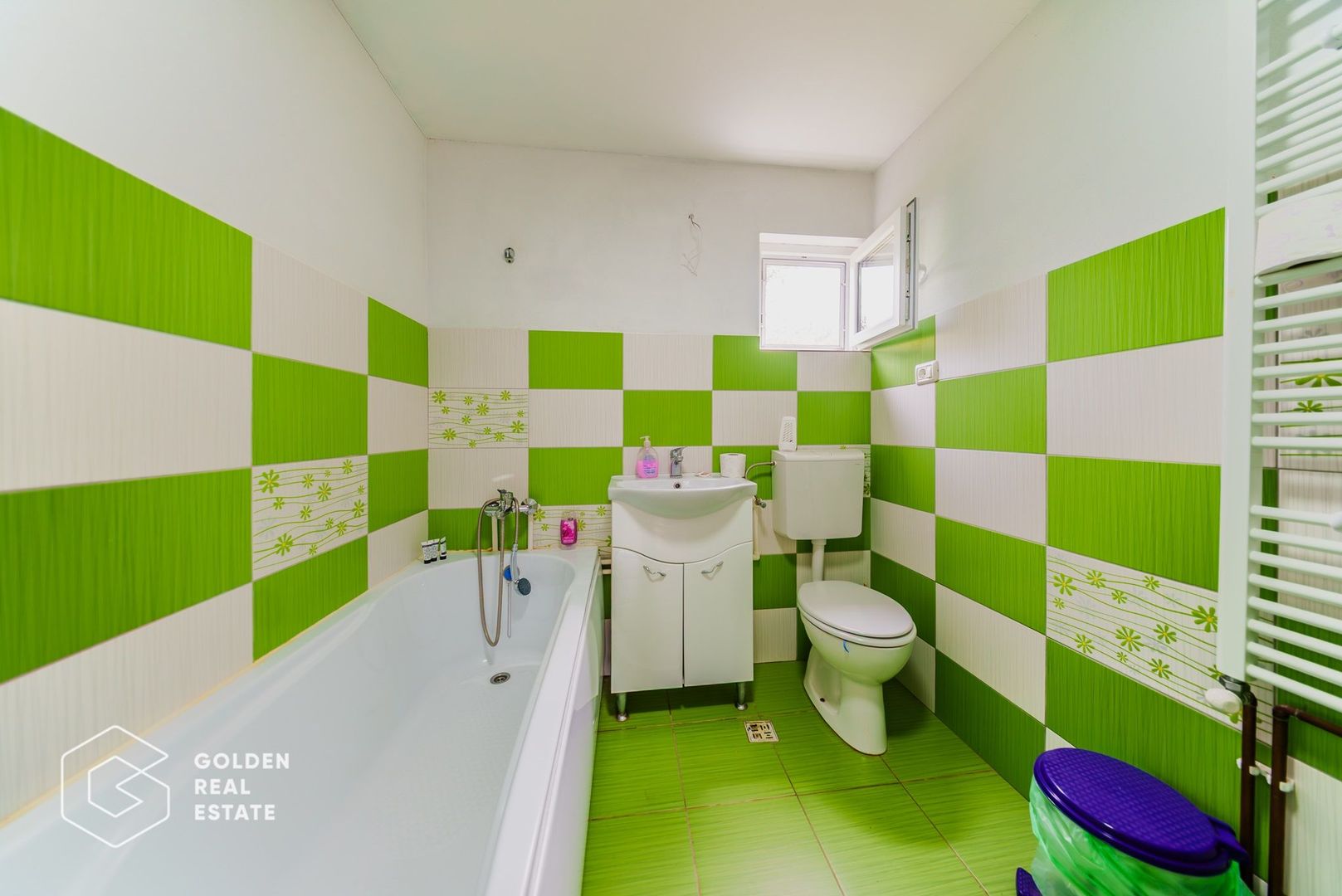 Afacere la cheie: Pensiune functionala sau casa de locuit, Ghioroc - Poză 12