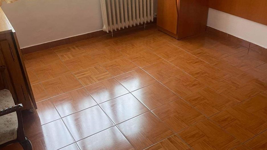 Brancoveanu 3 Camere,etaj 2,acte,liber,mutare imediata - Poză 3