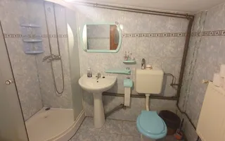 Andronache, str. Turistilor nr. 27 - Poză 19