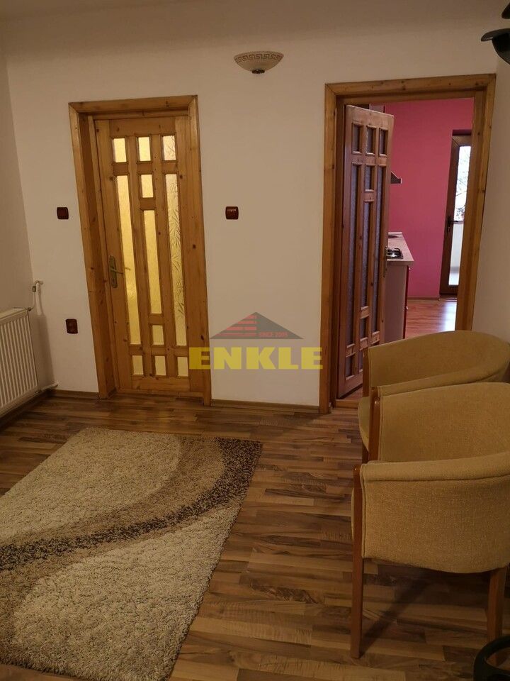 Apartament 3 cam. la vila,mobilat/utilat,600 euro cu utilitati incluse - Poză 4