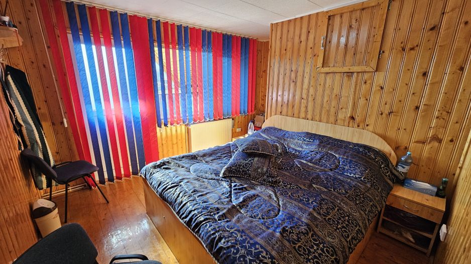 Vila 7 camere 320 mp- Valea Neagra-Prahova, mobilata/utilata complet! - Poză 14