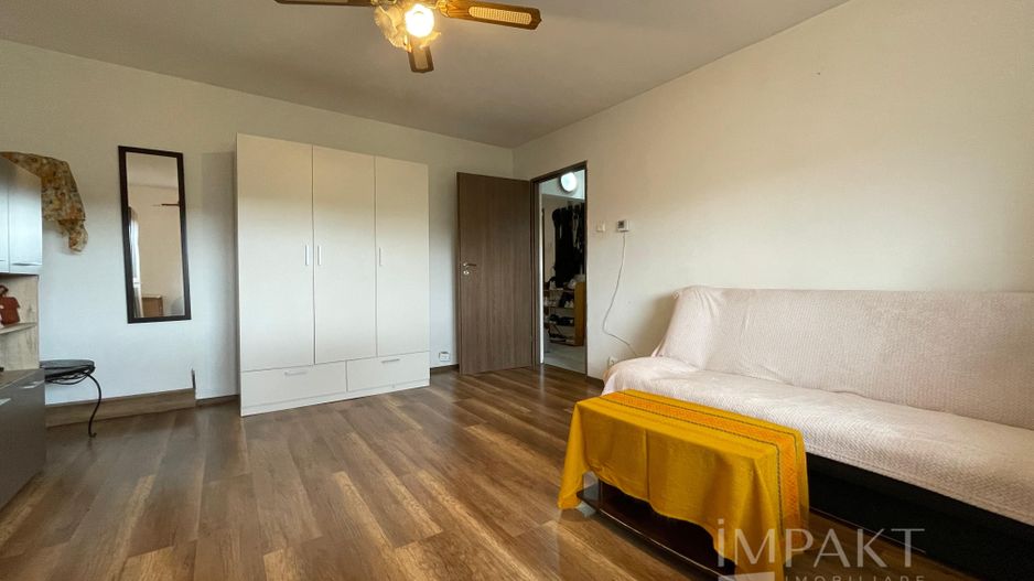 Apartament cu trei camere decomandate spre vanzare in Manastur! - Poză 2