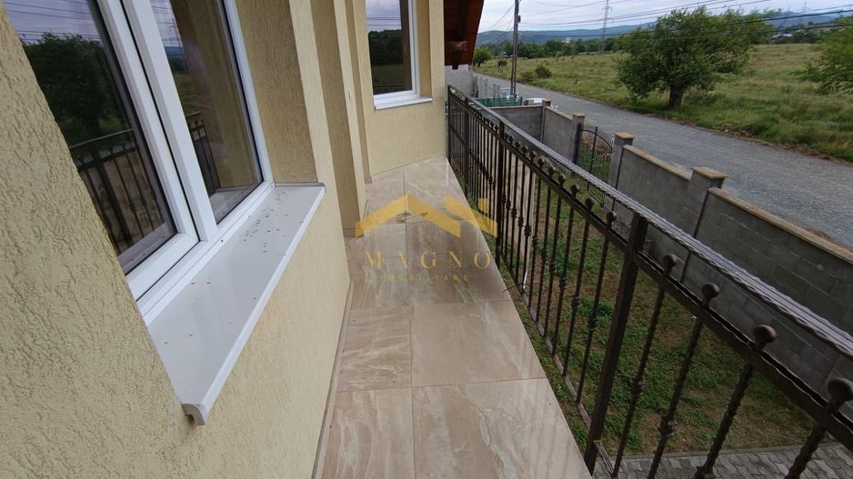 VILA P+M NOUA DE VANZARE IN LIPOVA BAI - Poză 19