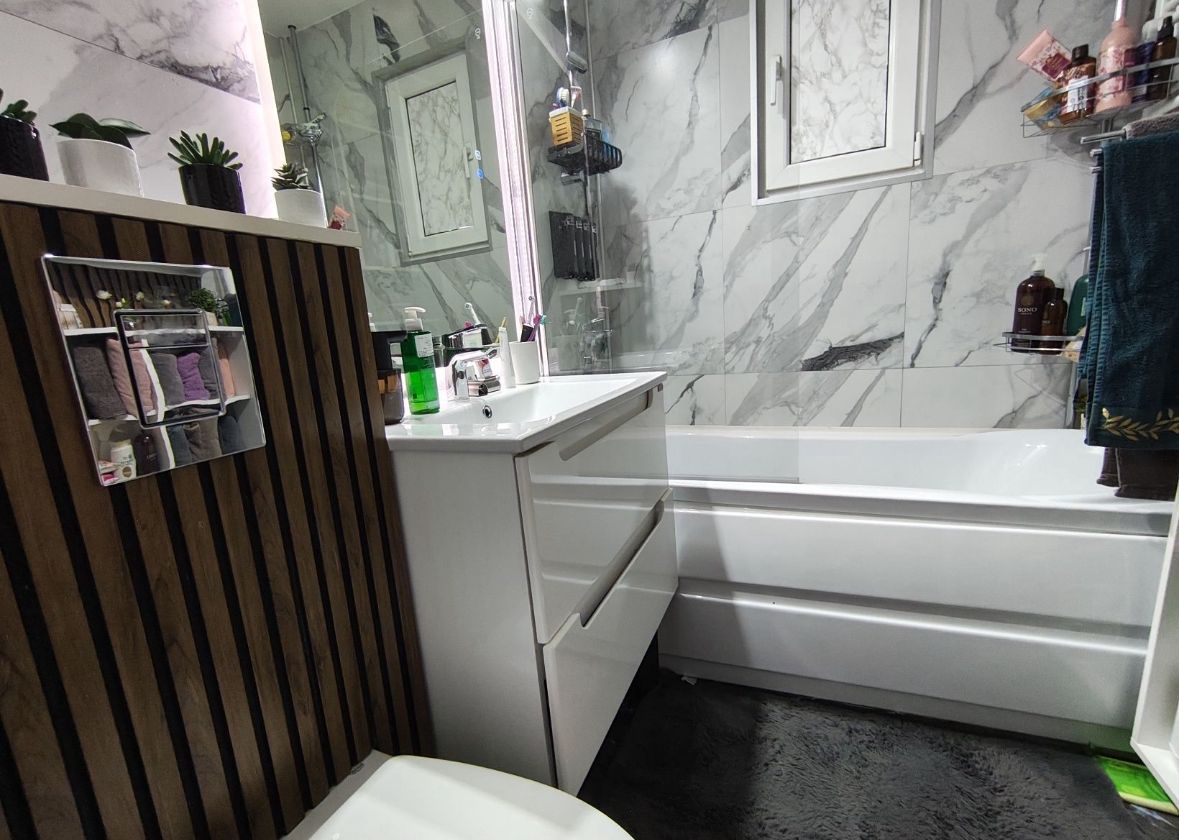 AP. 3 CAMERE TITAN,BLOC REABILITAT, RENOVAT,MODERN, COMISION 0% - Poză 8