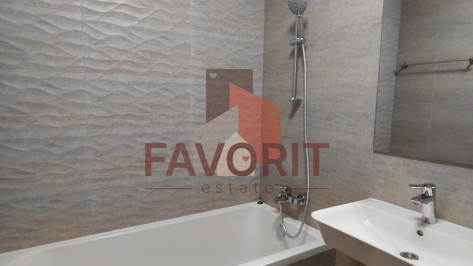 2 camere | etaj intermediar | centrala proprie | zona excelenta | - Poză 9