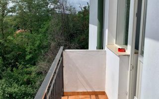 Vanzare Apartament 3 Camere Prundu - Poză 9