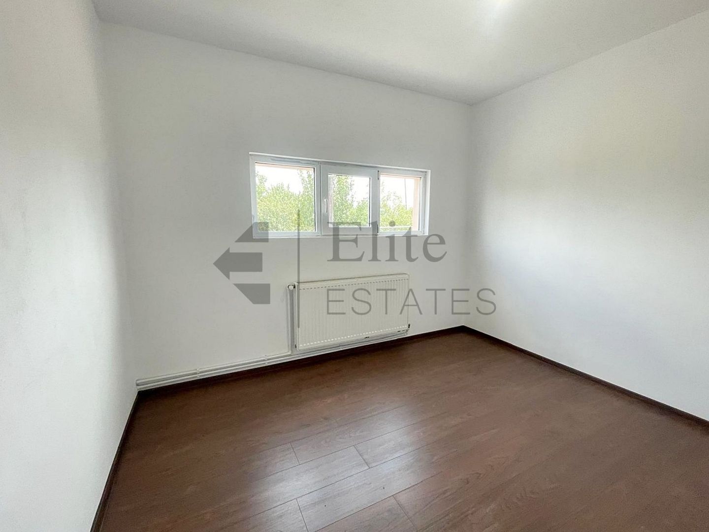 Casa de vanzare in Les - Poză 8