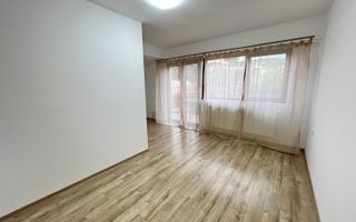 Casa cu 7 camere | 3 balcoane | Garaj | 220 mp + 80 mp curte | Cartier Panorama - Poză 14