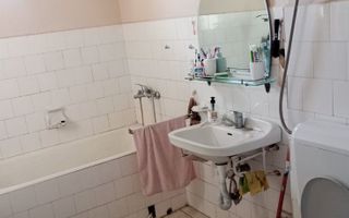 BRASADAS vinde ap 3 cam în casă - zona Botizului. - Poză 6