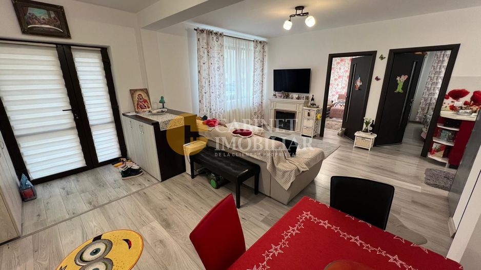 PACURARI - ALPHA BANK - 4 CAMERE DECOMANDAT - LOC PARCARE INCLUS - Poză 1