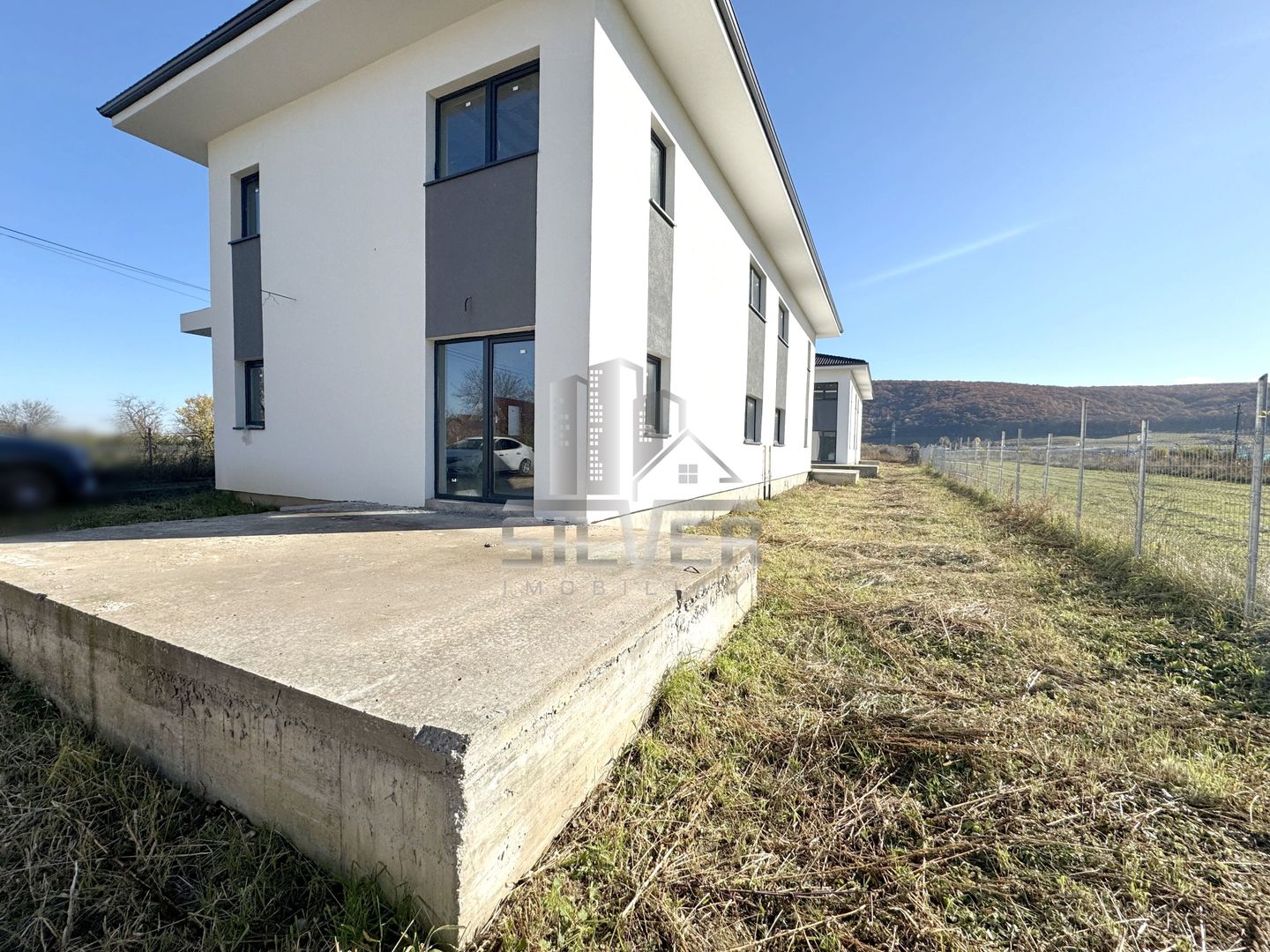 Case  tip duplex in zona centrala Gilau. - Poză 2