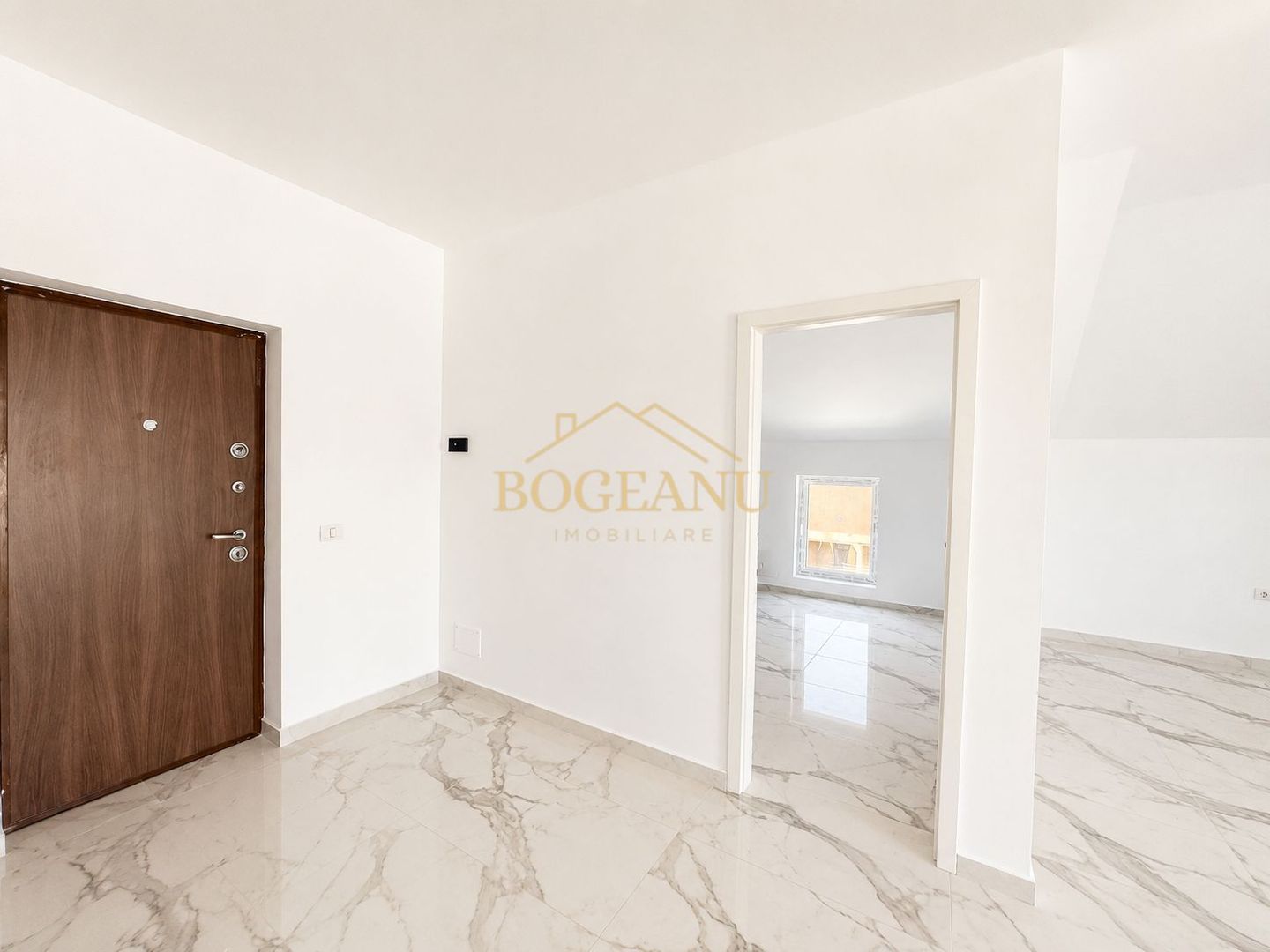 BG176-Penthouse 3 Camere Giroc | Terasă 30 mp | Parcare | Comision 0% - Poză 8