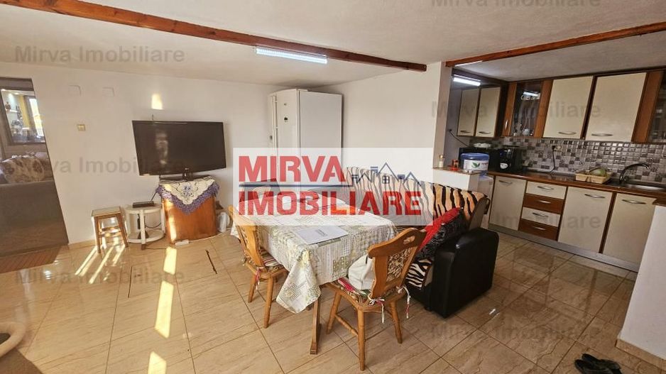 Vanzare casa 4 camere, mobilata si utilata, in Puchenii Mosneni - Poză 44