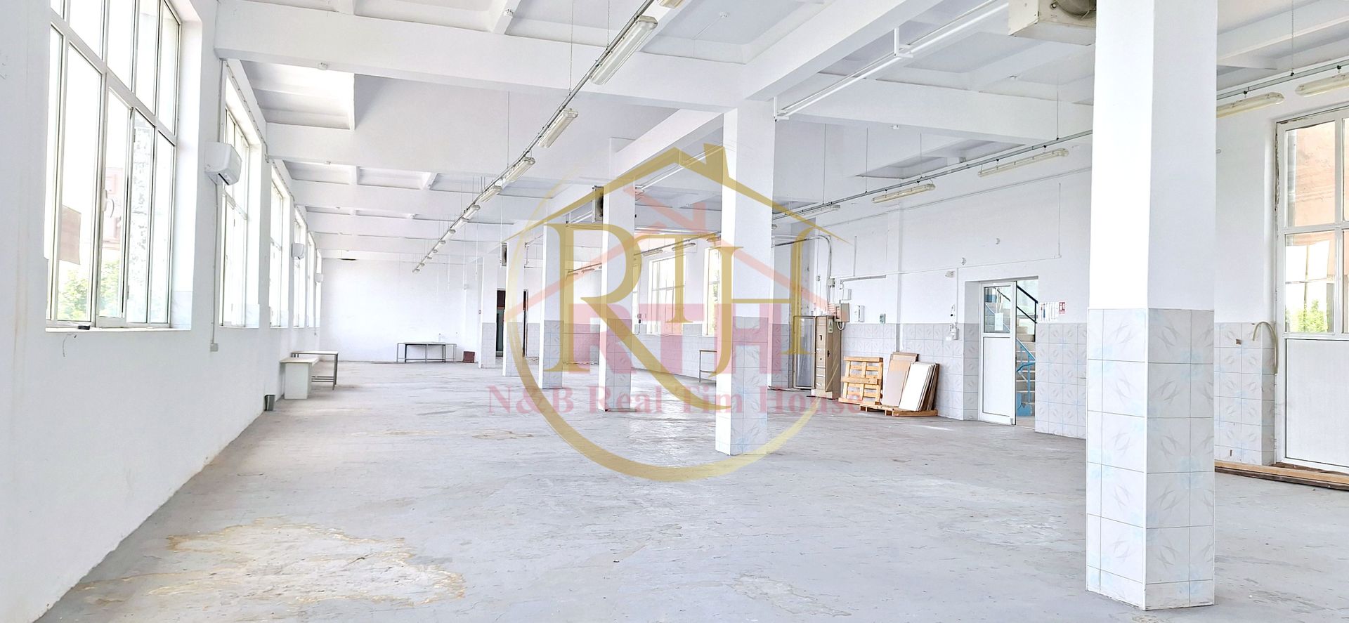 Oferim spre inchiriere Depozite, Hale, Birouri, zona Calea Buziasului - Poză 1