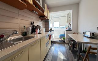Apartament cu 2 camere / 54 mp/ zona centrala Podu Ros - Poză 5