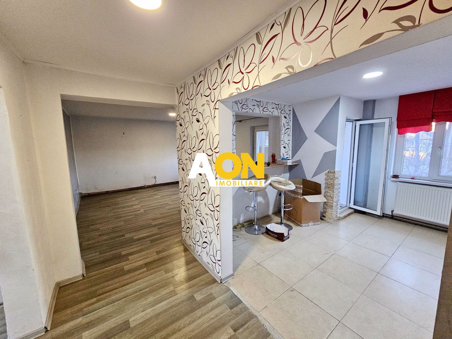 Apartament 3 camere, 75 mp utili, et.1 - Poză 2