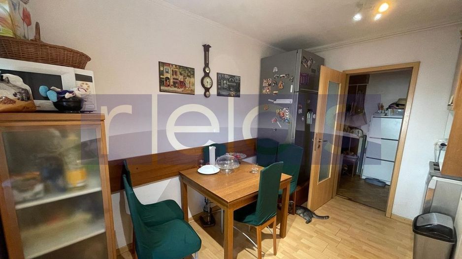 VANZARE APARTAMENT 3 CAMERE DOROBANTI RADU BELLER DECOMANDAT 64MP - Poză 4