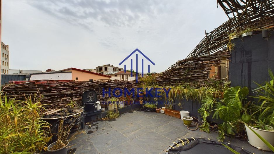 Casa/Vila de Inchiriat cu Terasa- centru - Poză 17