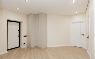 Vânzare apartament 2 camere,strada Alba Iulia, Buiucani. - Poză 10