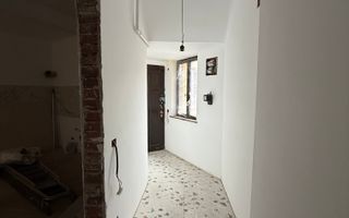 Apartament boieresc partial renovat - Poză 14