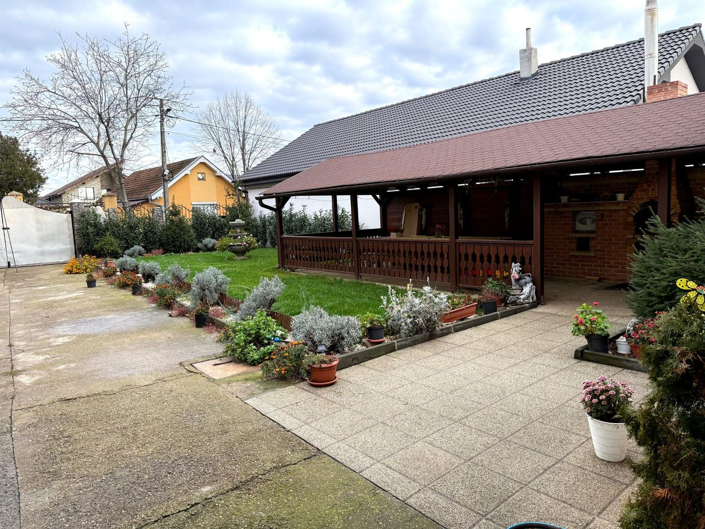 Proprietate impresionanta de vanzare cu mult teren in Santandrei - Poză 31