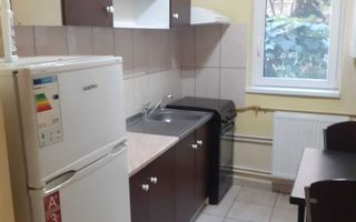 Apartament 1 camera  parter cu balcon si centrala - Poză 5