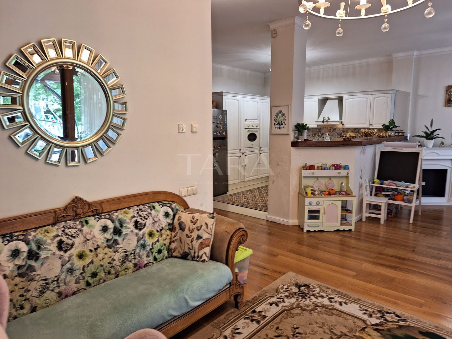 Vila deosebita de vanzare in cartierul Andrei Muresanu - Poză 5