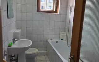 Garsoniera Astra ,zona de case liniștită . - Poză 11