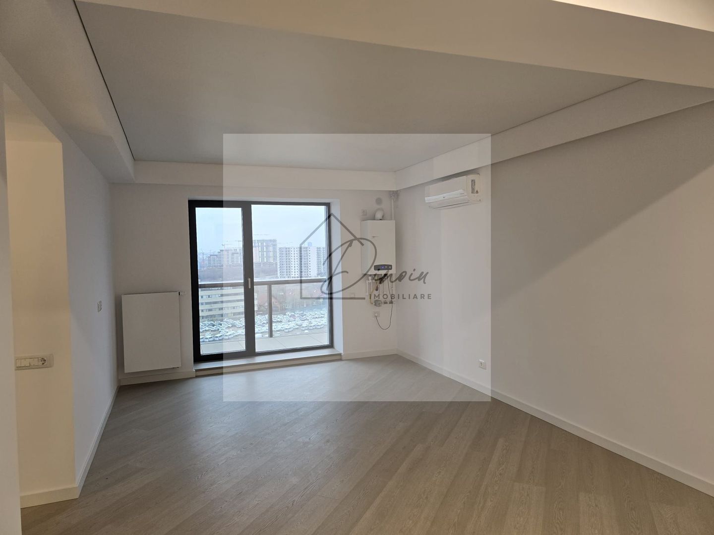 Apartament 2 camere NEMOBILAT vedere Promenada Cortina North - Poză 7