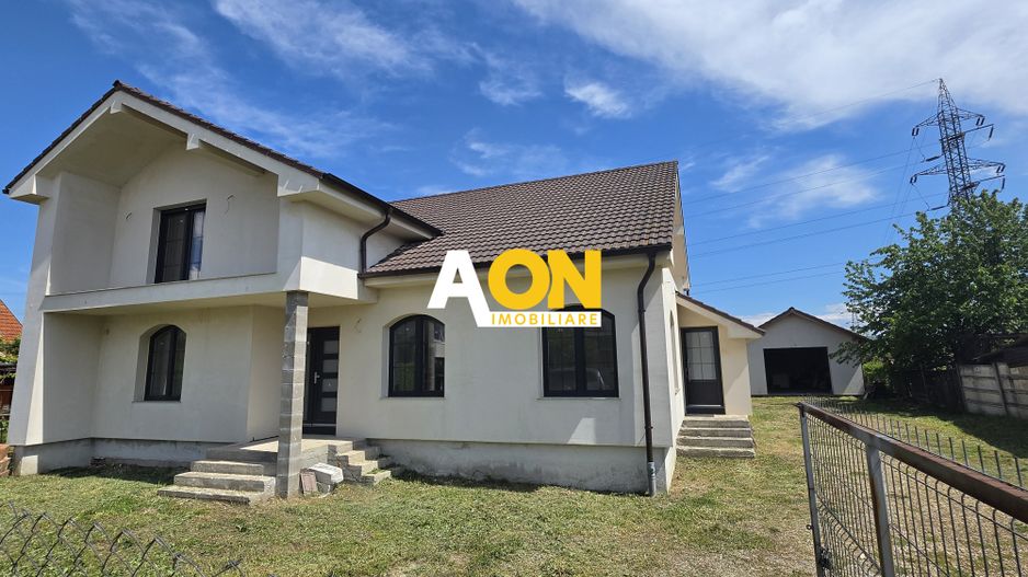 Casă nouă, impozantă,  6 camere, 1346 mp teren, Bărăbanț - Poză 4