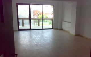 De vanzare apartament 3 camere| Voluntari |spatios cu vedere la padure - Poză 1