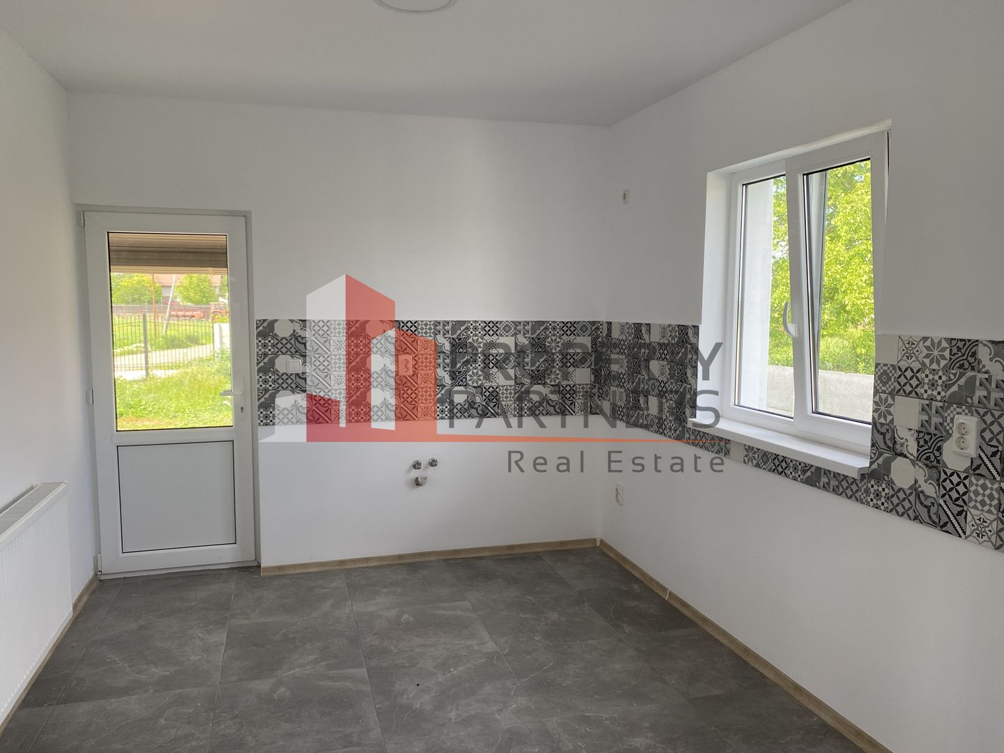Casa P+1 in Sabareni. - Poză 8
