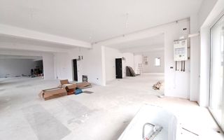 Spatiu comercial 190 mp vitrine la strada, dublu acces, parcari - Poză 7