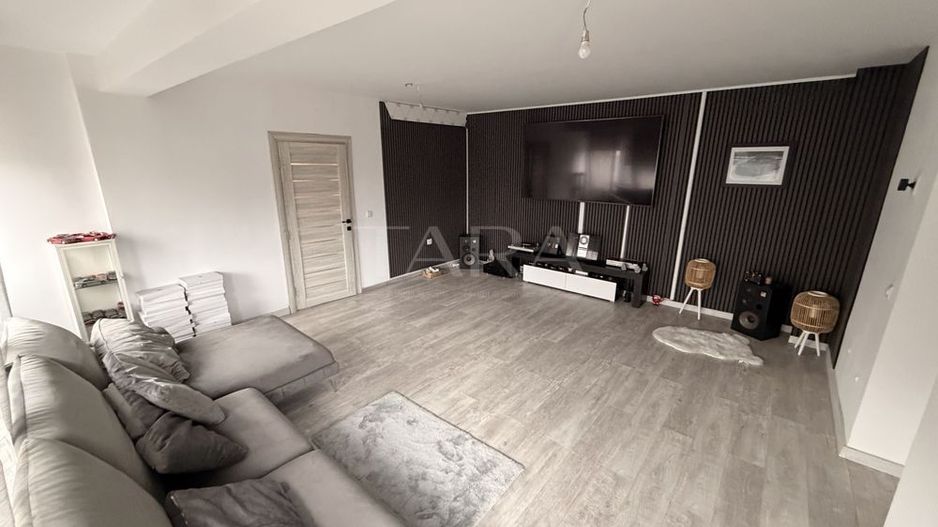 Două case moderne, teren 1030 mp, zona Floresti - Poză 2