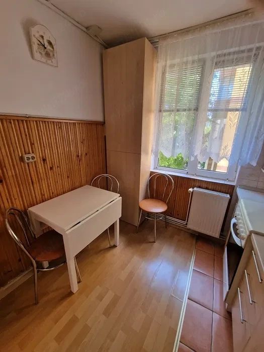 Apartament cu 2 camere decomandate, situat în zona Dacia - Poză 7