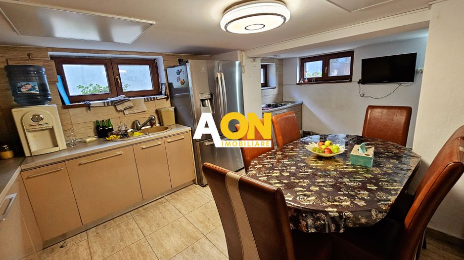 Casa 3 camere, 554 mp teren, pretabila pentru birouri, zona Lipoveni - Poză 11