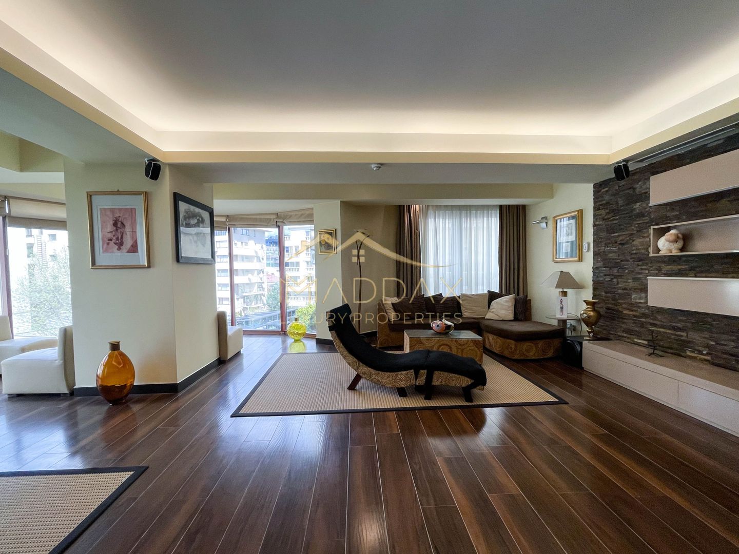 3 rooms apartment *150 SQM*// Fully Furnished / Underground Parking // Herastrau - Poză 11