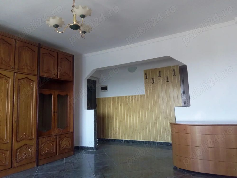 BRASADAS vinde ap 3 cam etaj 4/4 70mp Micro 16. - Poză 7